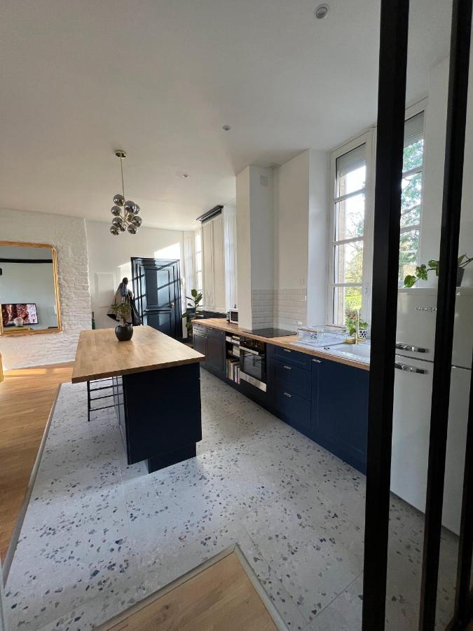 Bright Apt 70M2 In Bayeux Historic Center W Pkg Exterior photo